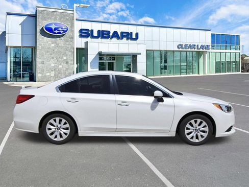 Used 2015 Subaru Legacy 2.5i Premium w/ Moonroof Package AWD/4WD image 7