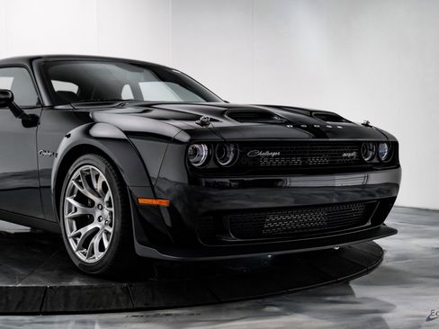 Used 2023 Dodge Challenger SRT Hellcat Redeye image 25