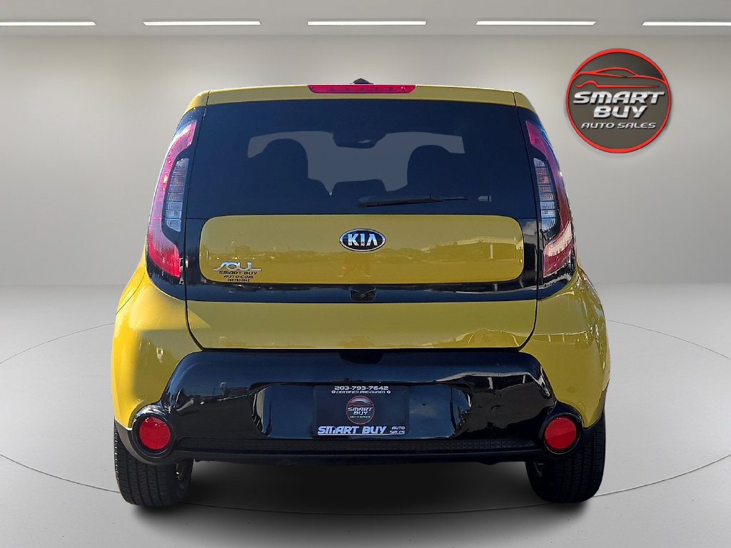 Used 2016 Kia Soul + FWD image 6