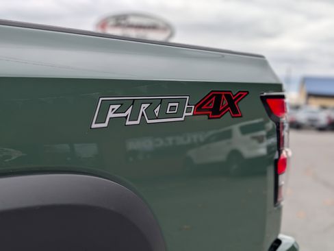 Used 2023 Nissan Frontier PRO-4X w/ Pro Convenience Package image 17