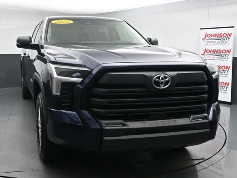 Used 2023 Toyota Tundra SR5 w/ SR5 Convenience Package AWD/4WD image 3