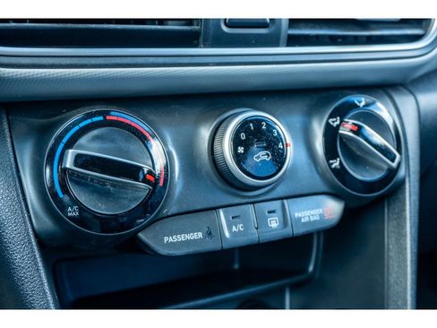 Used 2020 Hyundai Kona SEL image 24