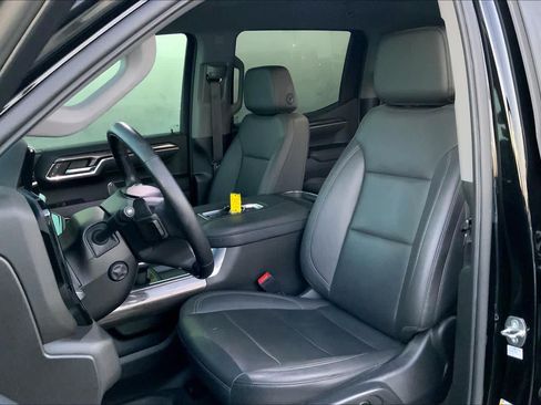 Used 2022 Chevrolet Silverado 1500 LTZ AWD/4WD image 8