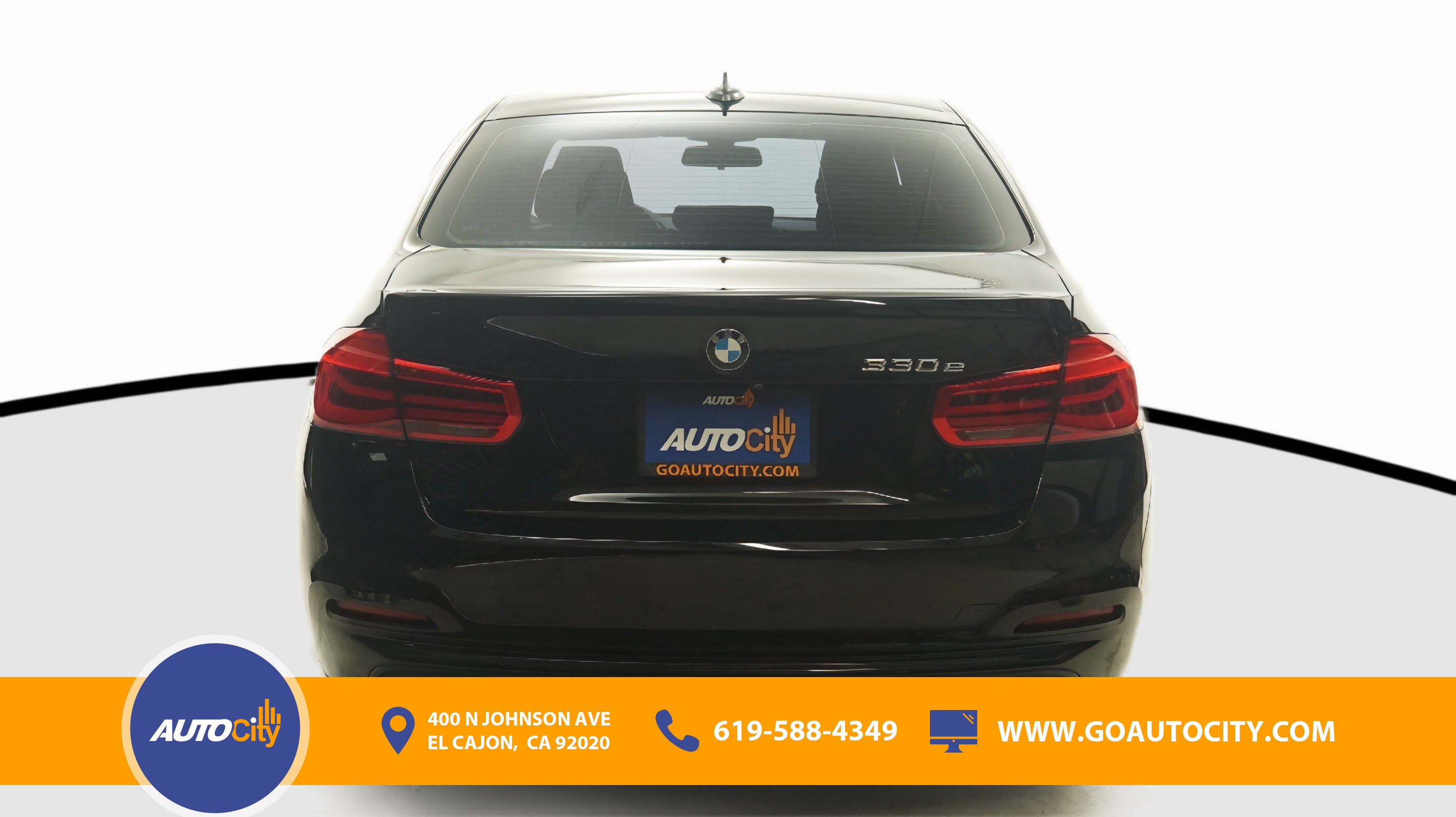 Used 2018 BMW 330e RWD image 12