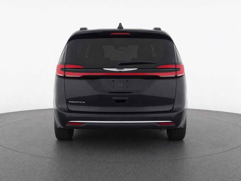 Used 2022 Chrysler Pacifica Touring-L FWD image 7