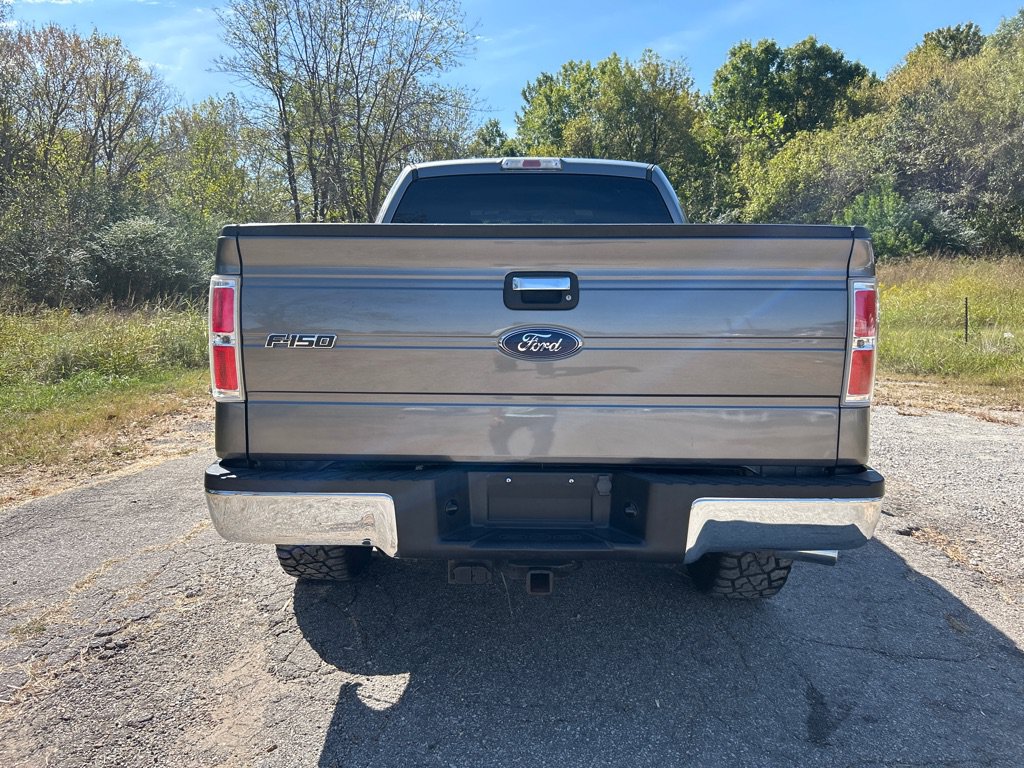 Used 2013 Ford F150 XLT w/ XLT Chrome Pkg AWD/4WD image 4