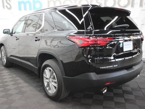 Used 2022 Chevrolet Traverse LT w/ LPO, Floor Liner Package AWD/4WD image 4
