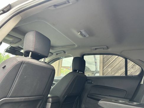 Used 2017 Chevrolet Equinox LT w/ Convenience Package AWD/4WD image 12