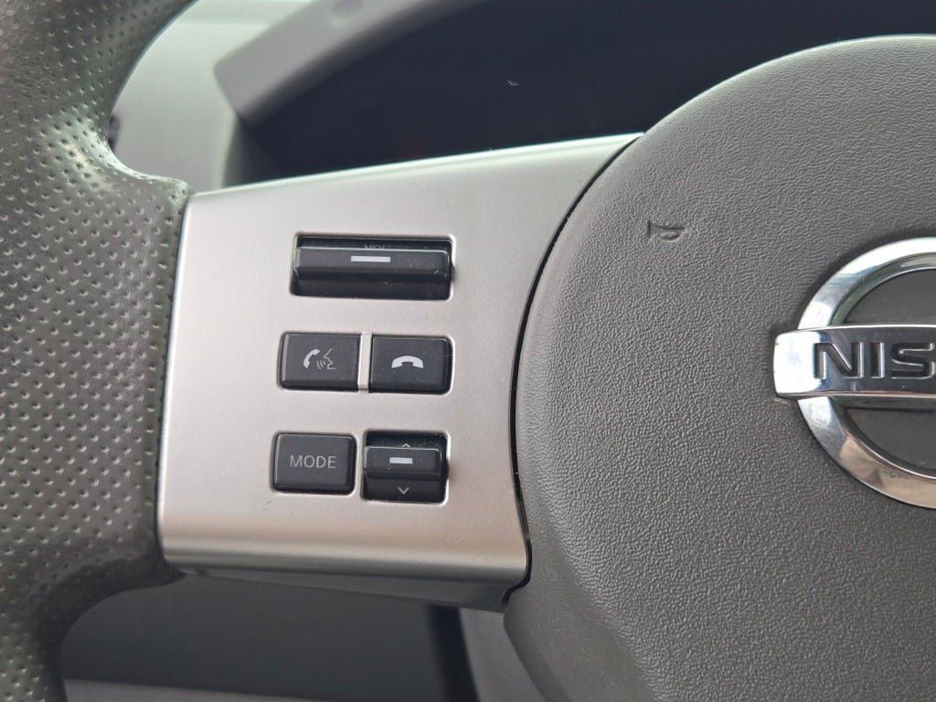 Used 2015 Nissan Frontier SV AWD/4WD image 31