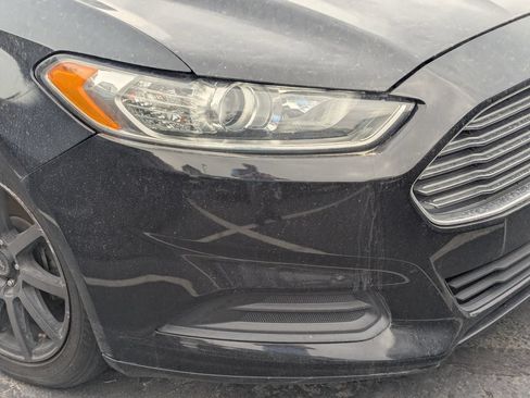 Used 2014 Ford Fusion SE FWD image 9