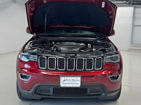Used 2020 Jeep Grand Cherokee Laredo w/ Laredo X Package image 31