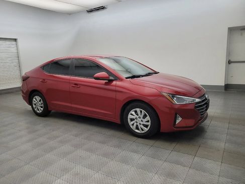 Used 2020 Hyundai Elantra SE w/ Cargo Package (C1) FWD image 11