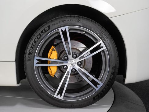 Used 2014 Maserati GranTurismo Coupe RWD image 19