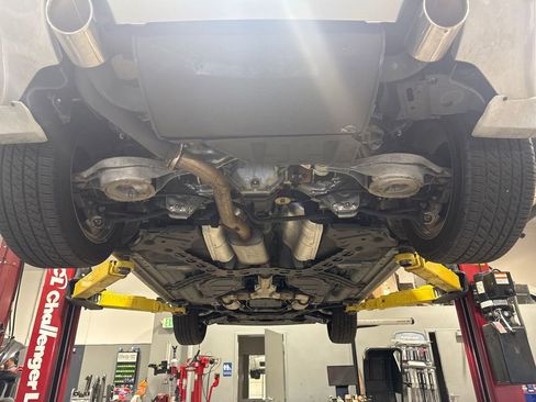 Used 2004 Nissan 350Z Enthusiast w/ Side Airbags Pkg image 15