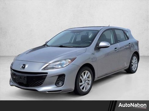 Used 2013 MAZDA MAZDA3 i Grand Touring w/ Tech Pkg FWD image 1