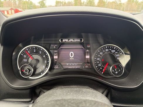 Used 2019 RAM 1500 Big Horn AWD/4WD image 22
