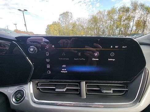 New 2026 Chevrolet Trax LT image 21