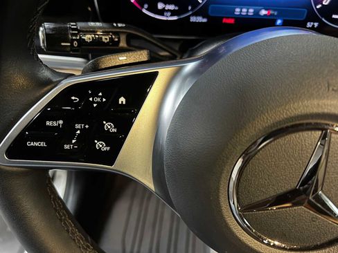 Certified 2025 Mercedes-Benz GLC 300 4MATIC image 28