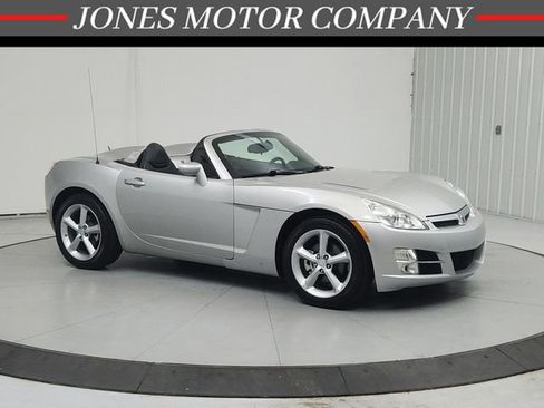 Used 2009 Saturn Sky w/ Premium Trim Package RWD image 1