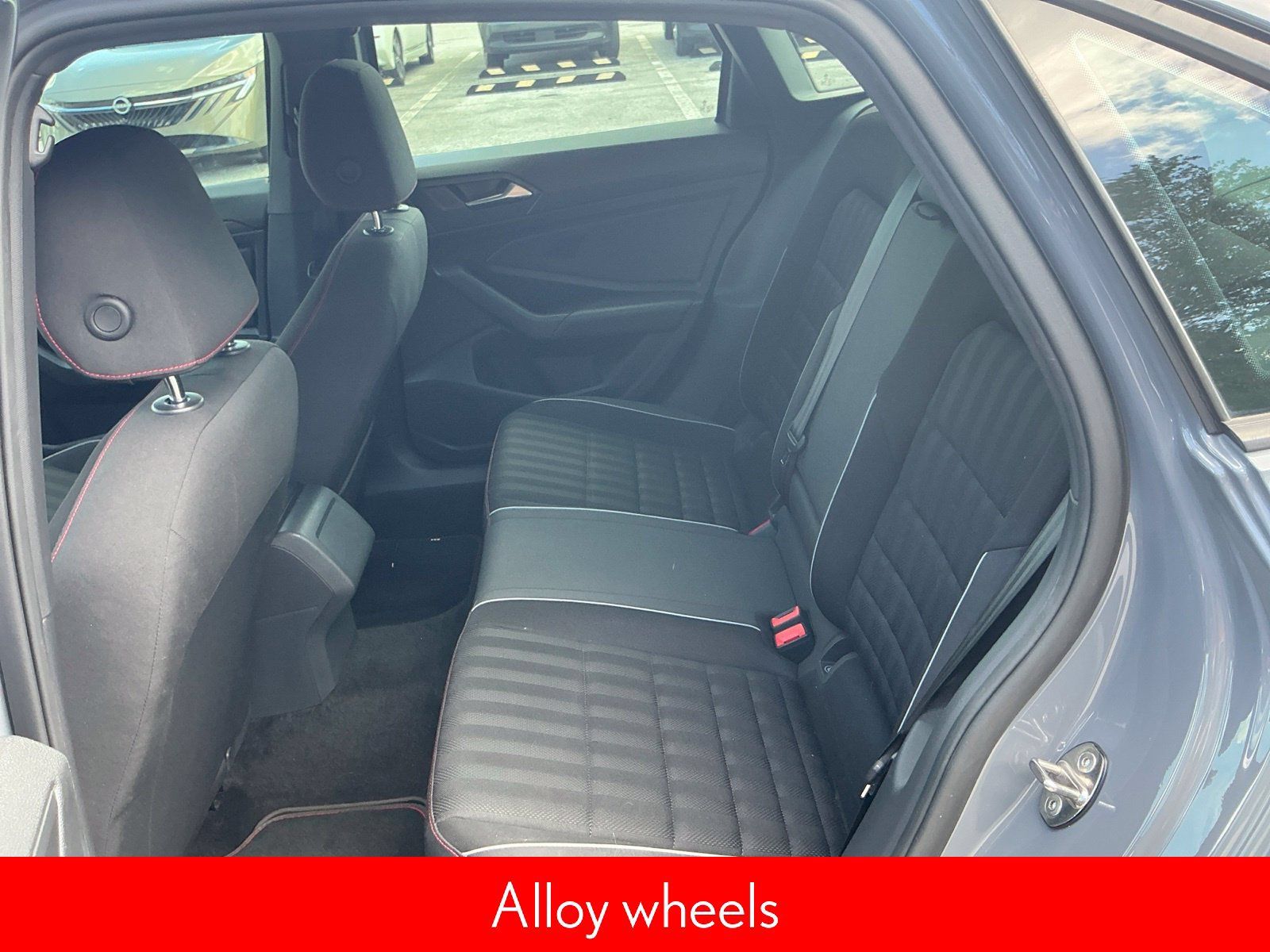 Used 2019 Volkswagen Jetta GLI FWD image 14