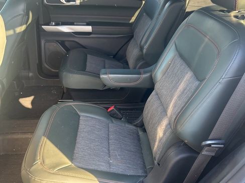 Used 2022 Ford Explorer Timberline image 5