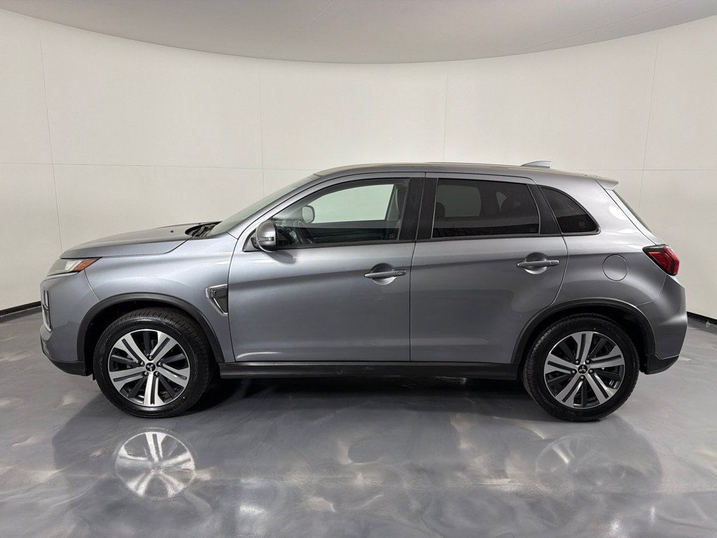 Used 2023 Mitsubishi Outlander Sport SE AWD/4WD image 8