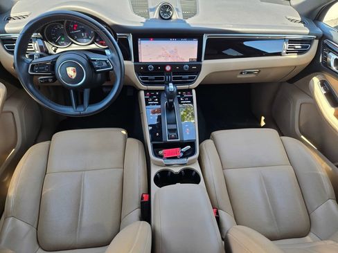 Used 2023 Porsche Macan Turbo AWD/4WD image 13