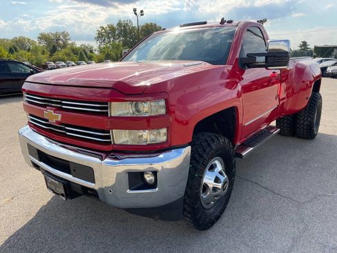 Used 2015 Chevrolet Silverado 3500 LT w/ LT Convenience Package image 1