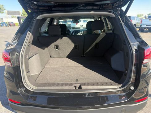 Used 2024 Chevrolet Equinox LT AWD/4WD image 27