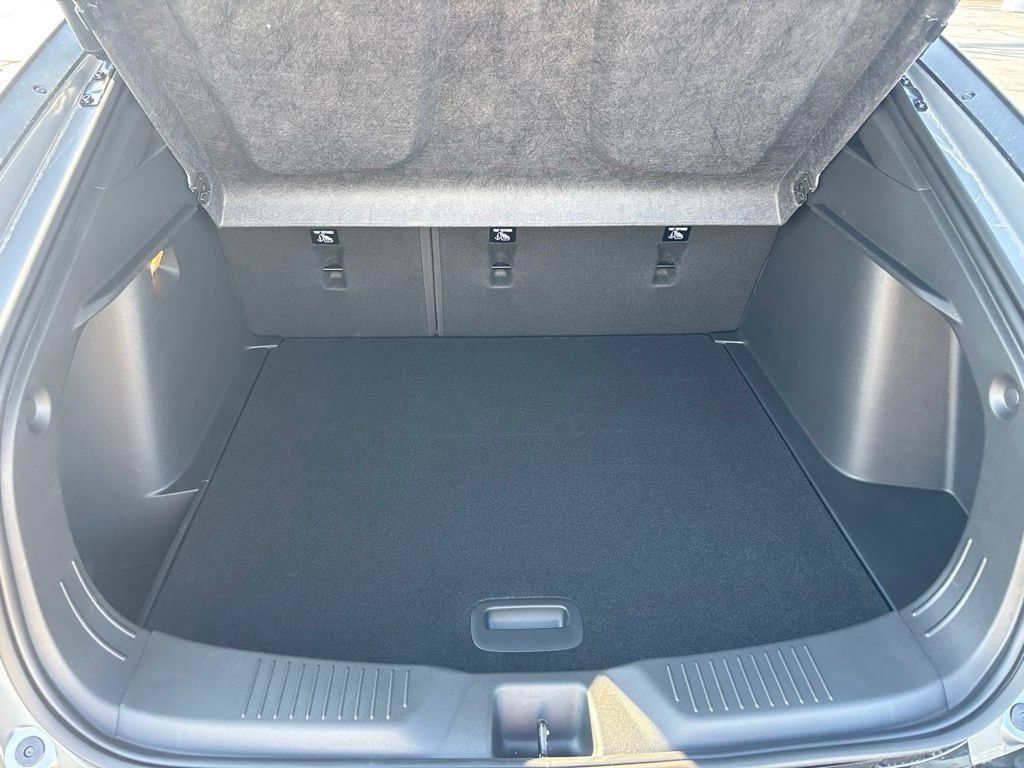 New 2026 Buick Envista Sport Touring w/ Convenience I Package FWD image 5