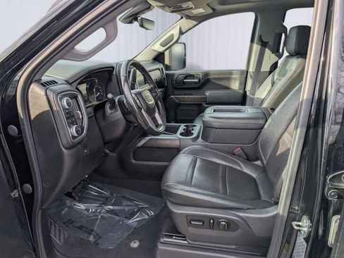 Used 2020 GMC Sierra 3500 Denali w/ Denali Ultimate Package image 14