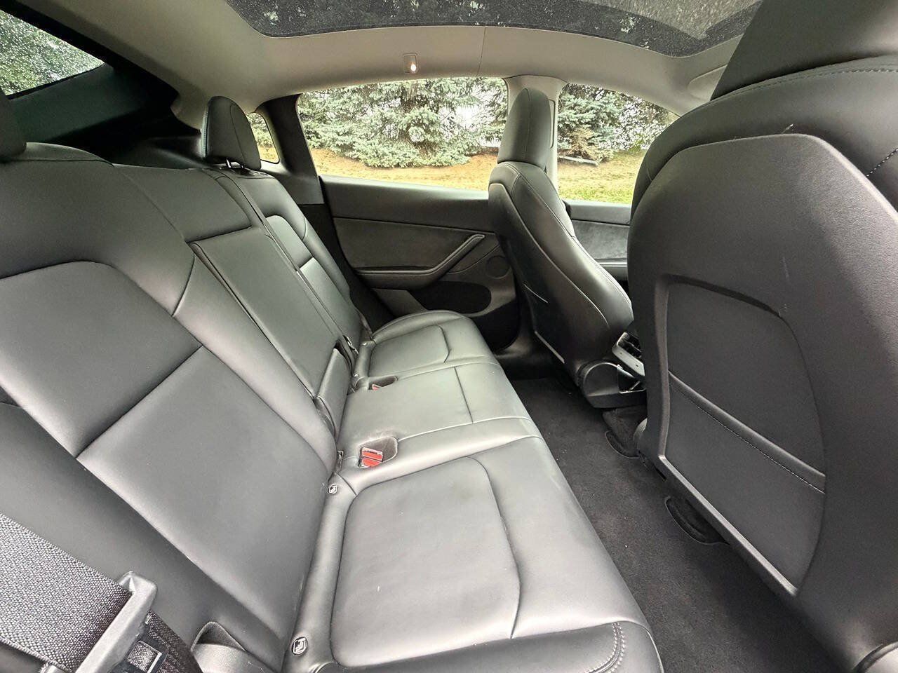 Used 2023 Tesla Model Y Long Range AWD/4WD image 12