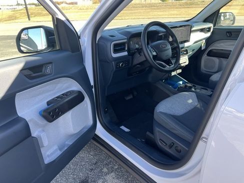 New 2025 Ford Maverick XLT w/ XLT Luxury Package image 11
