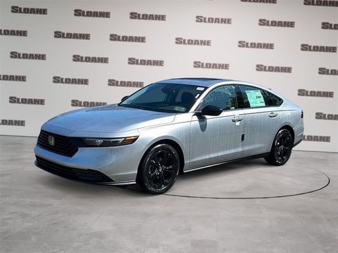 New 2025 Honda Accord SE image 1