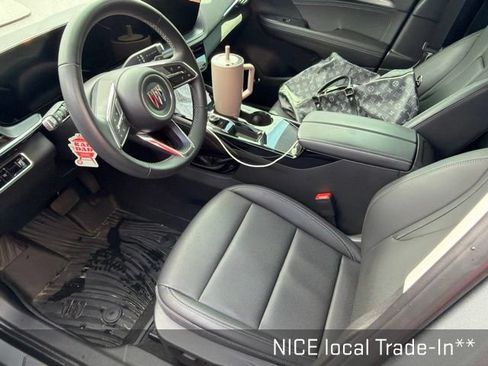 Used 2024 Buick Envision Preferred AWD/4WD image 6
