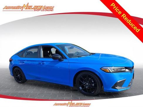 Used 2023 Honda Civic Sport image 1