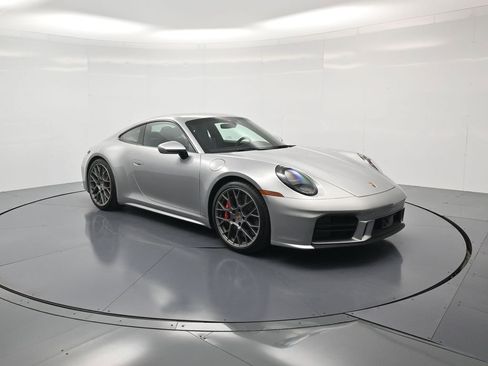 Certified 2026 Porsche 911 Carrera S RWD image 37