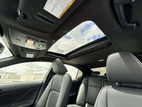 Certified 2024 Lexus IS 350 F Sport RWD image 22