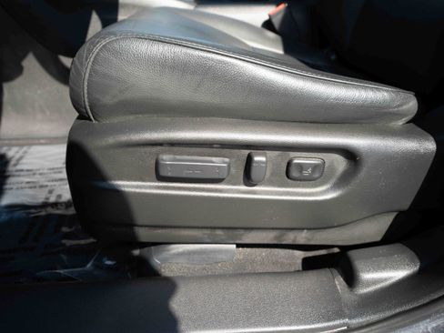 Used 2017 Honda Pilot EX-L image 12