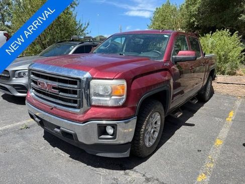 Used 2014 GMC Sierra 1500 SLE w/ SLE Value Package AWD/4WD image 3