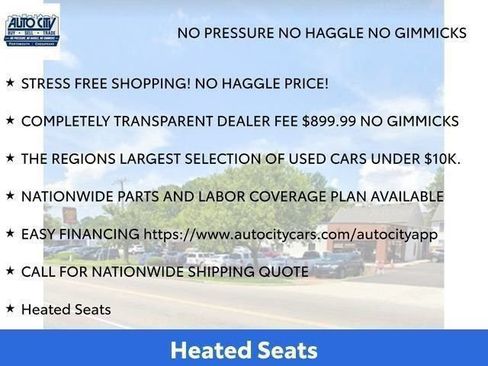 Used 2011 Lincoln Town Car Signature Limited RWD image 17