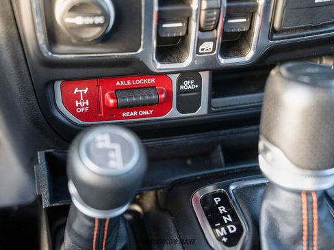 Used 2023 Jeep Gladiator Mojave w/ Trailer Tow Package image 47