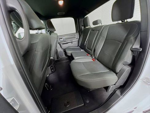 Certified 2026 RAM 2500 Big Horn AWD/4WD image 23