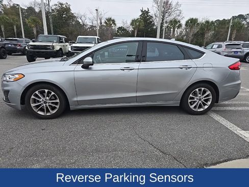 Used 2020 Ford Fusion SE image 5