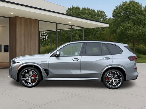 New 2026 BMW X5 xDrive50e w/ M Sport Package image 11