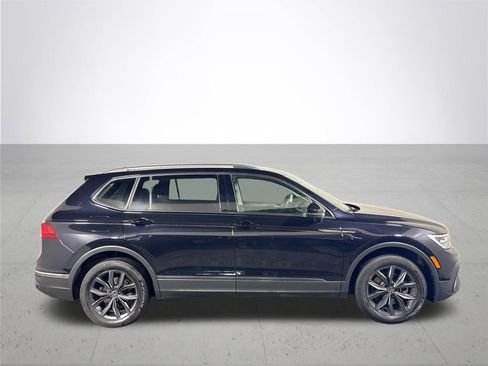 Used 2022 Volkswagen Tiguan SE image 5