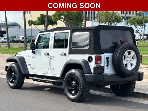 Used 2018 Jeep Wrangler Unlimited Sport S image 3