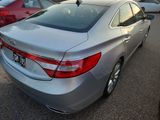 Used 2012 Hyundai Azera w/ Technology Pkg image 2