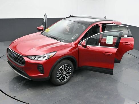 New 2026 Ford Escape SE image 64