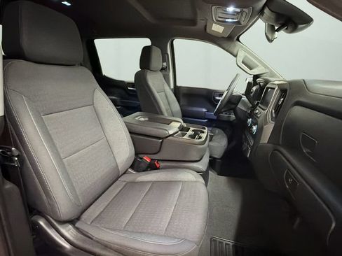 Used 2023 Chevrolet Silverado 1500 Custom AWD/4WD image 9